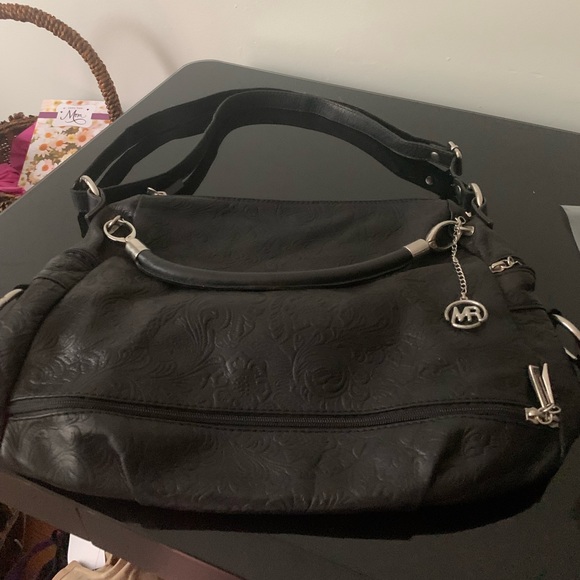 Roberta M  Designer  Italy Genuine Black Leather with Paisley Pattern Bag - Picture 7 of 7